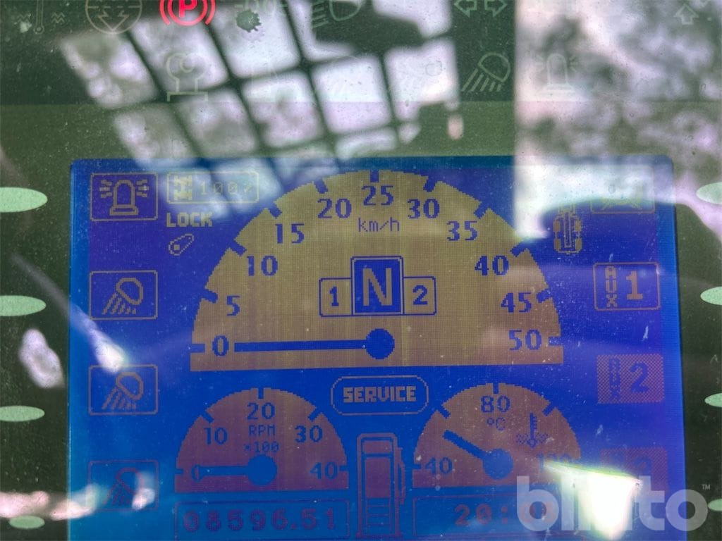 Traktör MERLO Multifarmer 30.6: fotoğraf 32