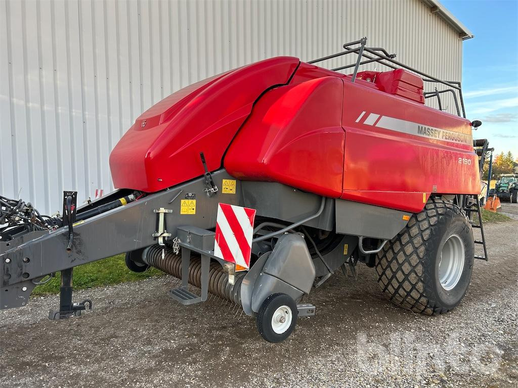 Massey Ferguson 2190 (2010) - Silindirik balya makinesi: fotoğraf 1 Massey Ferguson 2190 (2010) - Silindirik balya makinesi: fotoğraf 1