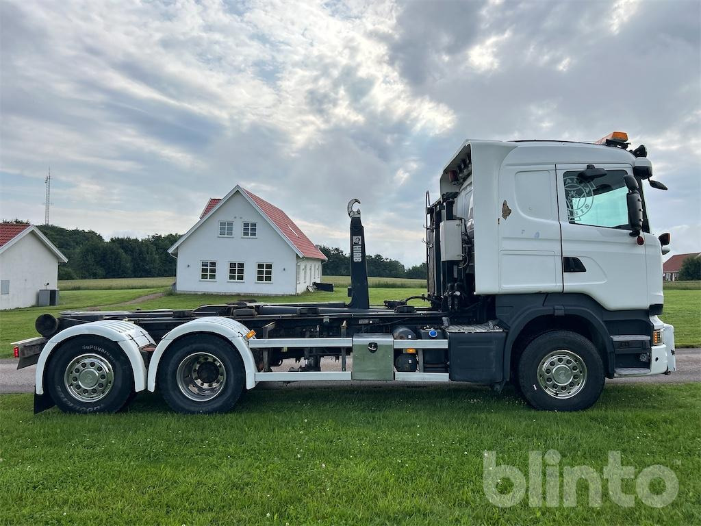Scania R490 6x2*4 HIAB XR20 Euro 6 - Plogutrustad - Kancalı yükleyici kamyon: fotoğraf 5 Scania R490 6x2*4 HIAB XR20 Euro 6 - Plogutrustad - Kancalı yükleyici kamyon: fotoğraf 5