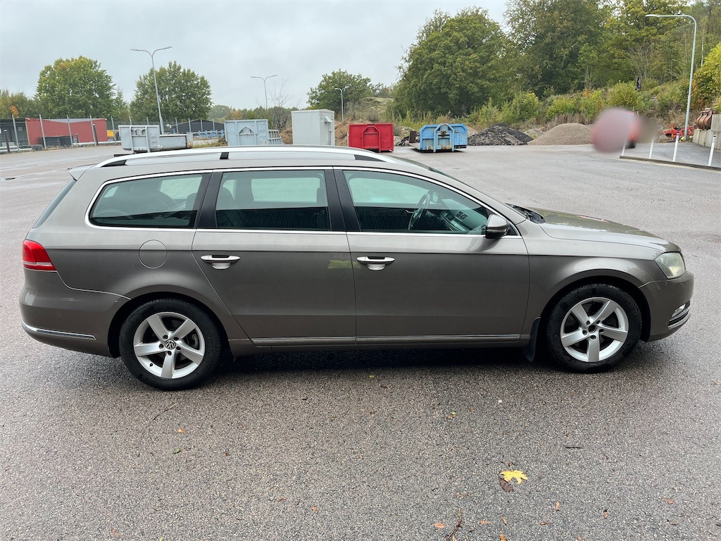 VOLKSWAGEN Passat Variant 2,0 TDI - Binek araba: fotoğraf 4 VOLKSWAGEN Passat Variant 2,0 TDI - Binek araba: fotoğraf 4