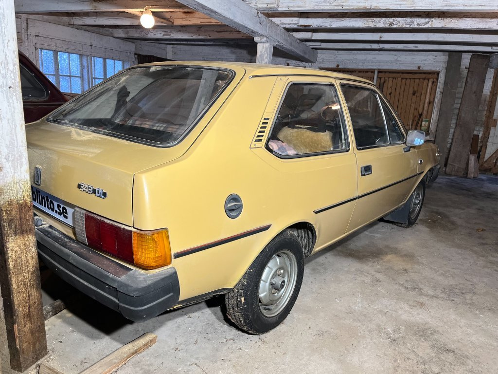 VOLVO 343 DL - Binek araba: fotoğraf 3 VOLVO 343 DL - Binek araba: fotoğraf 3