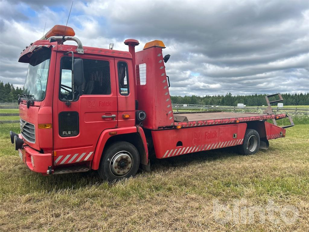 VOLVO FL 610 4X2 för 3.5 tons fordon - Çekici kamyonu: fotoğraf 1 VOLVO FL 610 4X2 för 3.5 tons fordon - Çekici kamyonu: fotoğraf 1