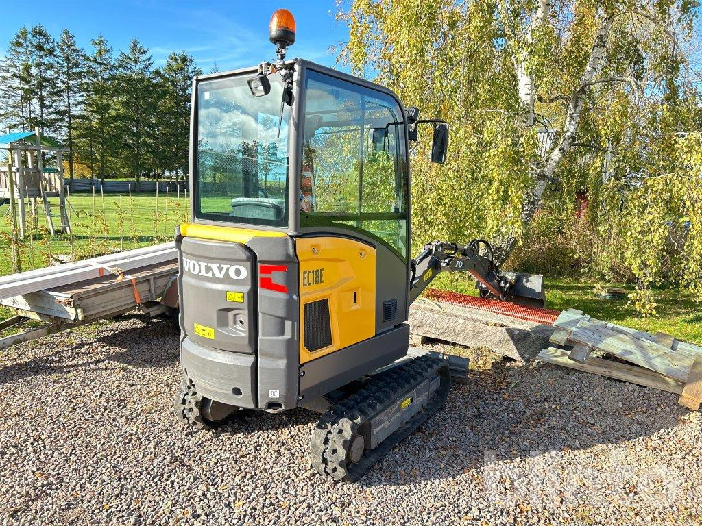 Volvo EC18 E - Mini ekskavatör: fotoğraf 1 Volvo EC18 E - Mini ekskavatör: fotoğraf 1
