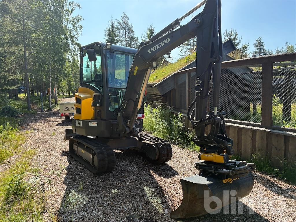Volvo EC27D - Mini ekskavatör: fotoğraf 3 Volvo EC27D - Mini ekskavatör: fotoğraf 3
