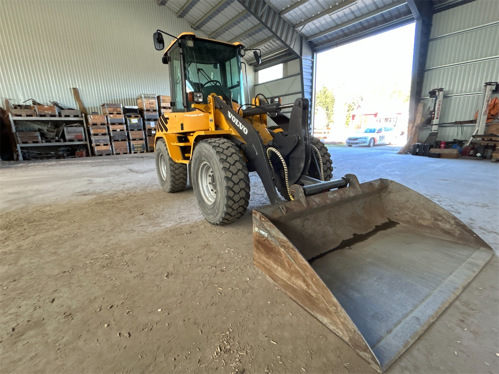 Volvo L30B PRO - Tekerlekli yükleyici: fotoğraf 3 Volvo L30B PRO - Tekerlekli yükleyici: fotoğraf 3