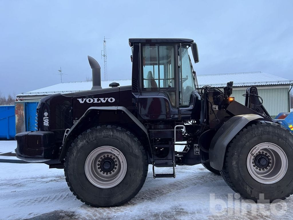 Tekerlekli yükleyici Volvo L90F: fotoğraf 9 Tekerlekli yükleyici Volvo L90F: fotoğraf 9