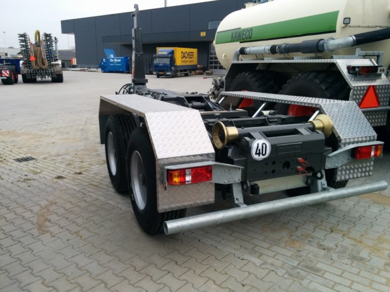 Toplift HTB TS 1857 - Kancali yükleyici/ Hidrolift römork: fotoğraf 1 Toplift HTB TS 1857 - Kancali yükleyici/ Hidrolift römork: fotoğraf 1