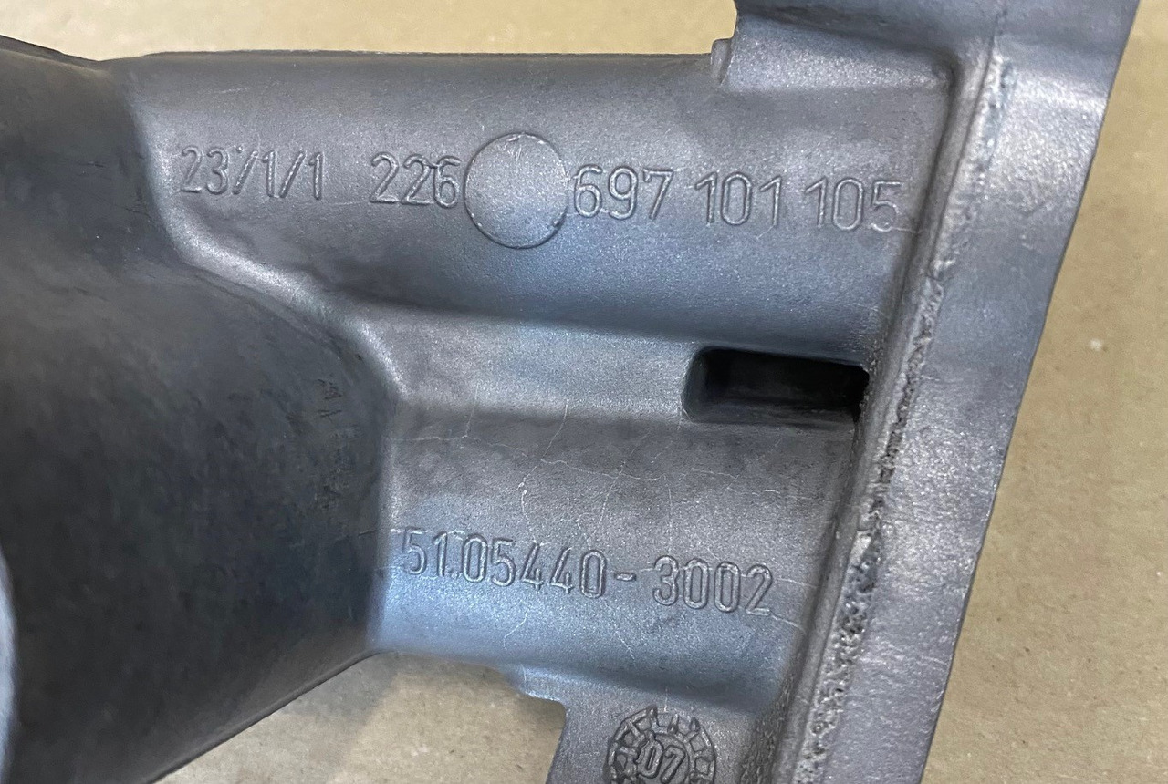 RACCORDO MODULO OLIO MAN 51054406008 - Motor ve yedek parça - Kamyon: fotoğraf 4 RACCORDO MODULO OLIO MAN 51054406008 - Motor ve yedek parça - Kamyon: fotoğraf 4