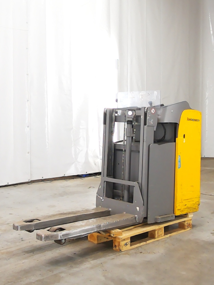 Jungheinrich ESD120/1180MM - Istif makinası: fotoğraf 1 Jungheinrich ESD120/1180MM - Istif makinası: fotoğraf 1
