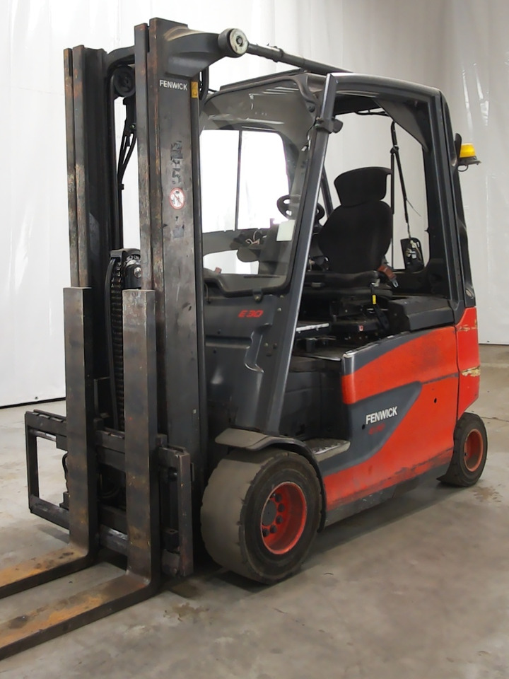 Linde E30HL-01/600 - Elektrikli forklift: fotoğraf 1 Linde E30HL-01/600 - Elektrikli forklift: fotoğraf 1