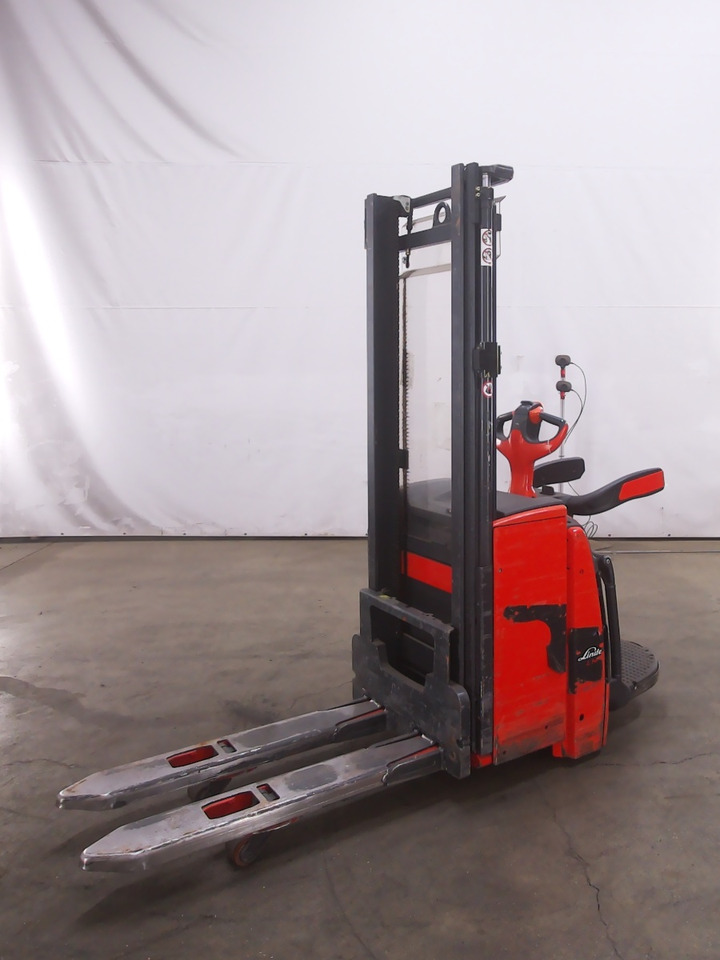 Linde L14AP - Istif makinası: fotoğraf 1 Linde L14AP - Istif makinası: fotoğraf 1