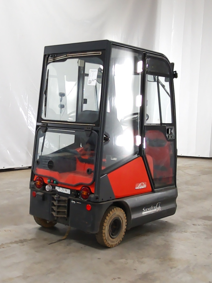 Linde P60 - Akülü çekici: fotoğraf 2 Linde P60 - Akülü çekici: fotoğraf 2