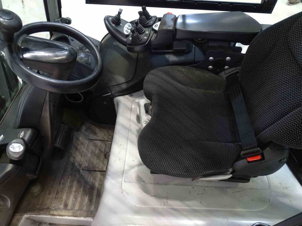 Elektrikli forklift Still RX60-30: fotoğraf 7 Elektrikli forklift Still RX60-30: fotoğraf 7