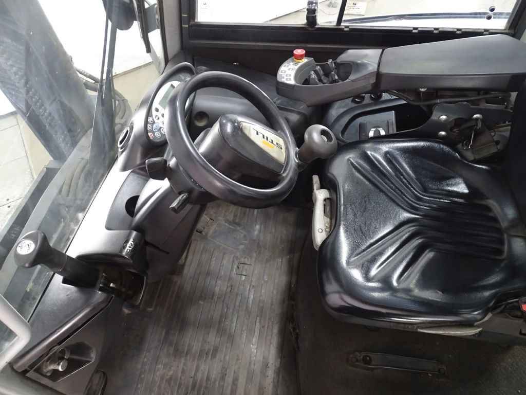 Still RX70-70 - Dizel forklift: fotoğraf 3 Still RX70-70 - Dizel forklift: fotoğraf 3