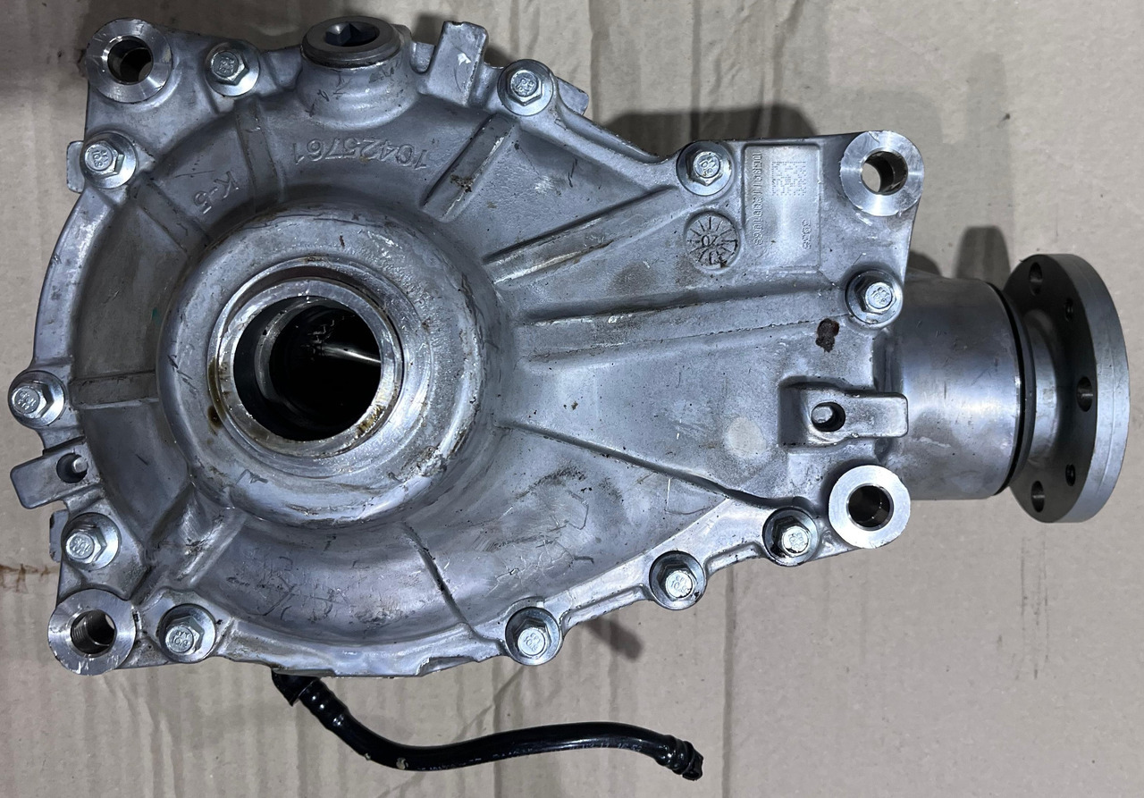 BMW 7558153 FRONT DIFFERENTIAL - Şanzıman ve yedek parça - Diğer araçlar: fotoğraf 1 BMW 7558153 FRONT DIFFERENTIAL - Şanzıman ve yedek parça - Diğer araçlar: fotoğraf 1