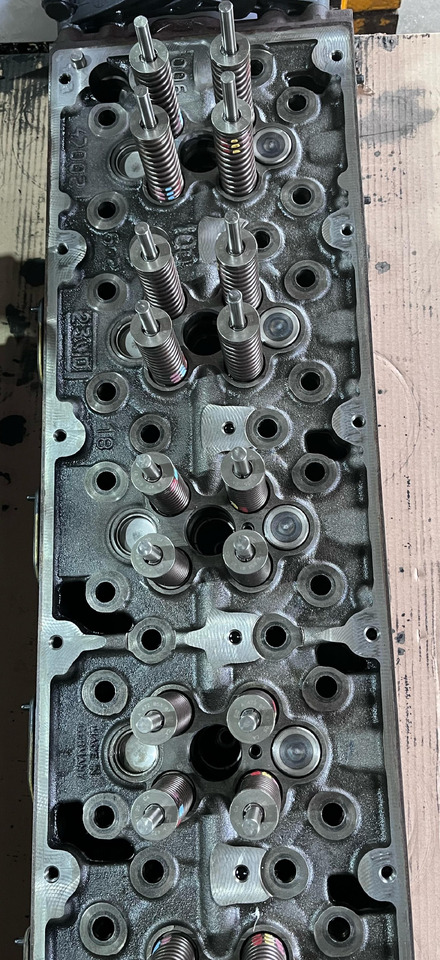 Mercedes Actros MP4 Euro 6 Cylinderhead OM470 - Motor ve yedek parça - Kamyon: fotoğraf 2 Mercedes Actros MP4 Euro 6 Cylinderhead OM470 - Motor ve yedek parça - Kamyon: fotoğraf 2