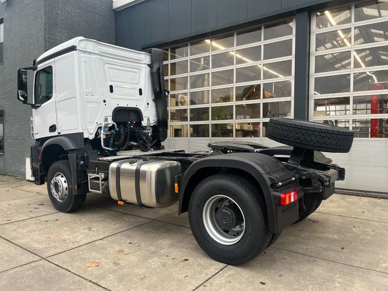 Mercedes-Benz Actros 2045 S 4x2 Tractor Head - Çekici: fotoğraf 3 Mercedes-Benz Actros 2045 S 4x2 Tractor Head - Çekici: fotoğraf 3