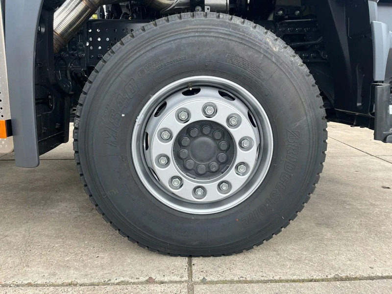 Yeni Çekici Mercedes-Benz Actros 3348 S 6x4 Tractor Head: fotoğraf 17