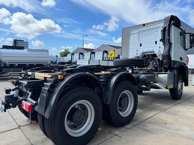 Mercedes-Benz Arocs 4058 AS 6x6 Tractor Head 180T Push Pull EURO-3 - Çekici: fotoğraf 4 Mercedes-Benz Arocs 4058 AS 6x6 Tractor Head 180T Push Pull EURO-3 - Çekici: fotoğraf 4