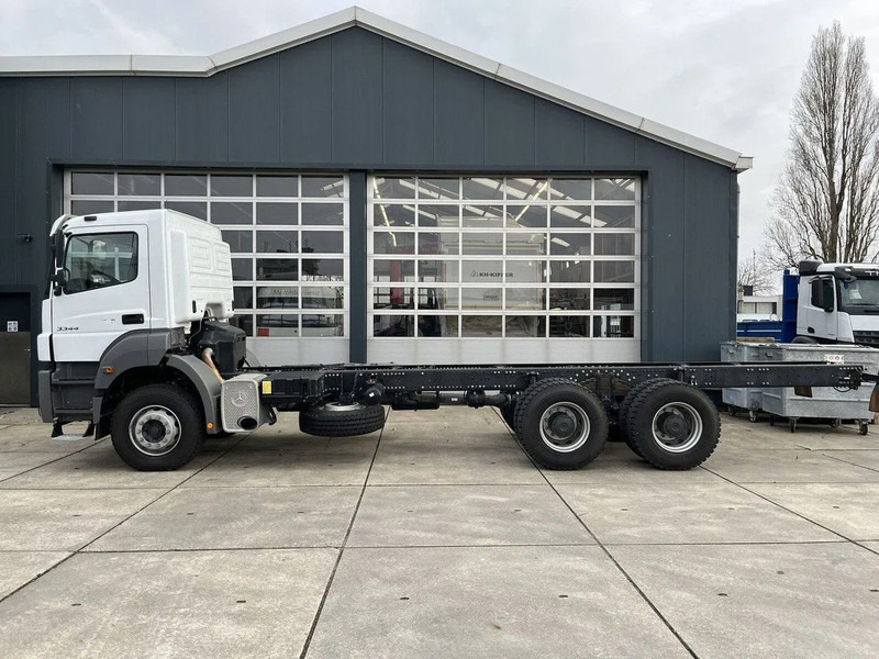 Mercedes-Benz Axor 3344 6x4 Chassis Cabin - Şasi kamyon: fotoğraf 2 Mercedes-Benz Axor 3344 6x4 Chassis Cabin - Şasi kamyon: fotoğraf 2