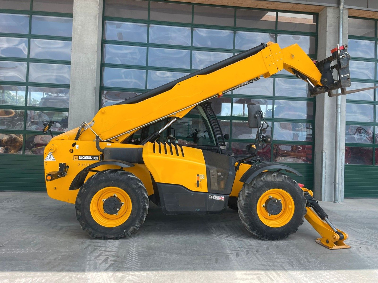 JCB 535-125 - Teleskopik yükleyici: fotoğraf 1 JCB 535-125 - Teleskopik yükleyici: fotoğraf 1