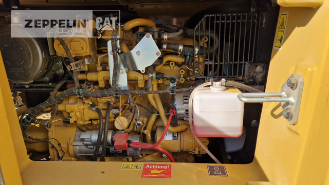 Mini ekskavatör Cat 310: fotoğraf 14