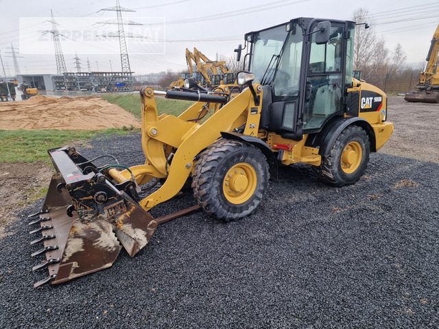 Cat 906M - Tekerlekli yükleyici: fotoğraf 1 Cat 906M - Tekerlekli yükleyici: fotoğraf 1