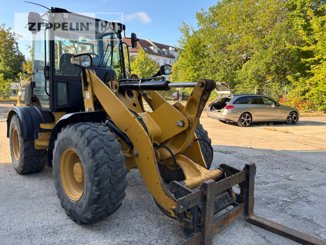 Cat 908M - Tekerlekli yükleyici: fotoğraf 5 Cat 908M - Tekerlekli yükleyici: fotoğraf 5