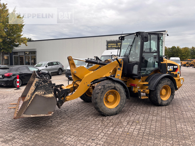 Cat 908M - Tekerlekli yükleyici: fotoğraf 1 Cat 908M - Tekerlekli yükleyici: fotoğraf 1