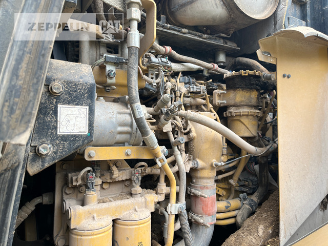Tekerlekli yükleyici Cat 966M: fotoğraf 18