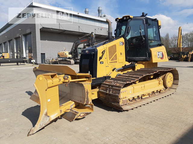 Cat D4-16A - Buldozer: fotoğraf 1 Cat D4-16A - Buldozer: fotoğraf 1