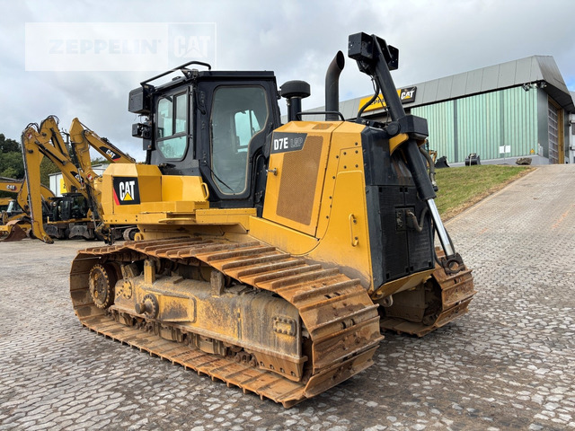 Cat D7E - Buldozer: fotoğraf 1 Cat D7E - Buldozer: fotoğraf 1