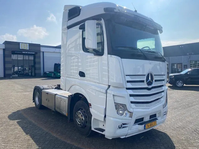 Mercedes-Benz Actros 1845 ls BREDE EN HOGE cabine, euro 6, wordt verwacht. - Çekici: fotoğraf 2 Mercedes-Benz Actros 1845 ls BREDE EN HOGE cabine, euro 6, wordt verwacht. - Çekici: fotoğraf 2