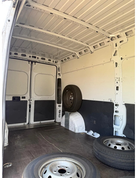 Opel Movano 2.2 diesel lang en hoog met laadklep, motor problemen... - Panelvan: fotoğraf 5 Opel Movano 2.2 diesel lang en hoog met laadklep, motor problemen... - Panelvan: fotoğraf 5