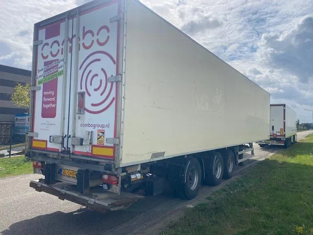 Van Eck koelvries 3 asser stuuras,met carrier vector koelmotor, apk gekeurd - Frigorifik dorse: fotoğraf 3 Van Eck koelvries 3 asser stuuras,met carrier vector koelmotor, apk gekeurd - Frigorifik dorse: fotoğraf 3