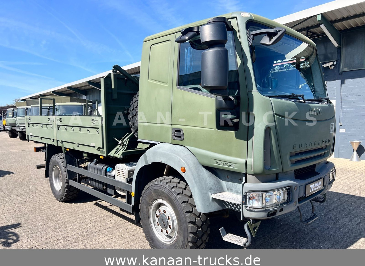 Iveco ML100E22WM-BW 4x4 Miltär Camper Exped 19 TKm - Sal/ Açık kasa kamyon: fotoğraf 2 Iveco ML100E22WM-BW 4x4 Miltär Camper Exped 19 TKm - Sal/ Açık kasa kamyon: fotoğraf 2