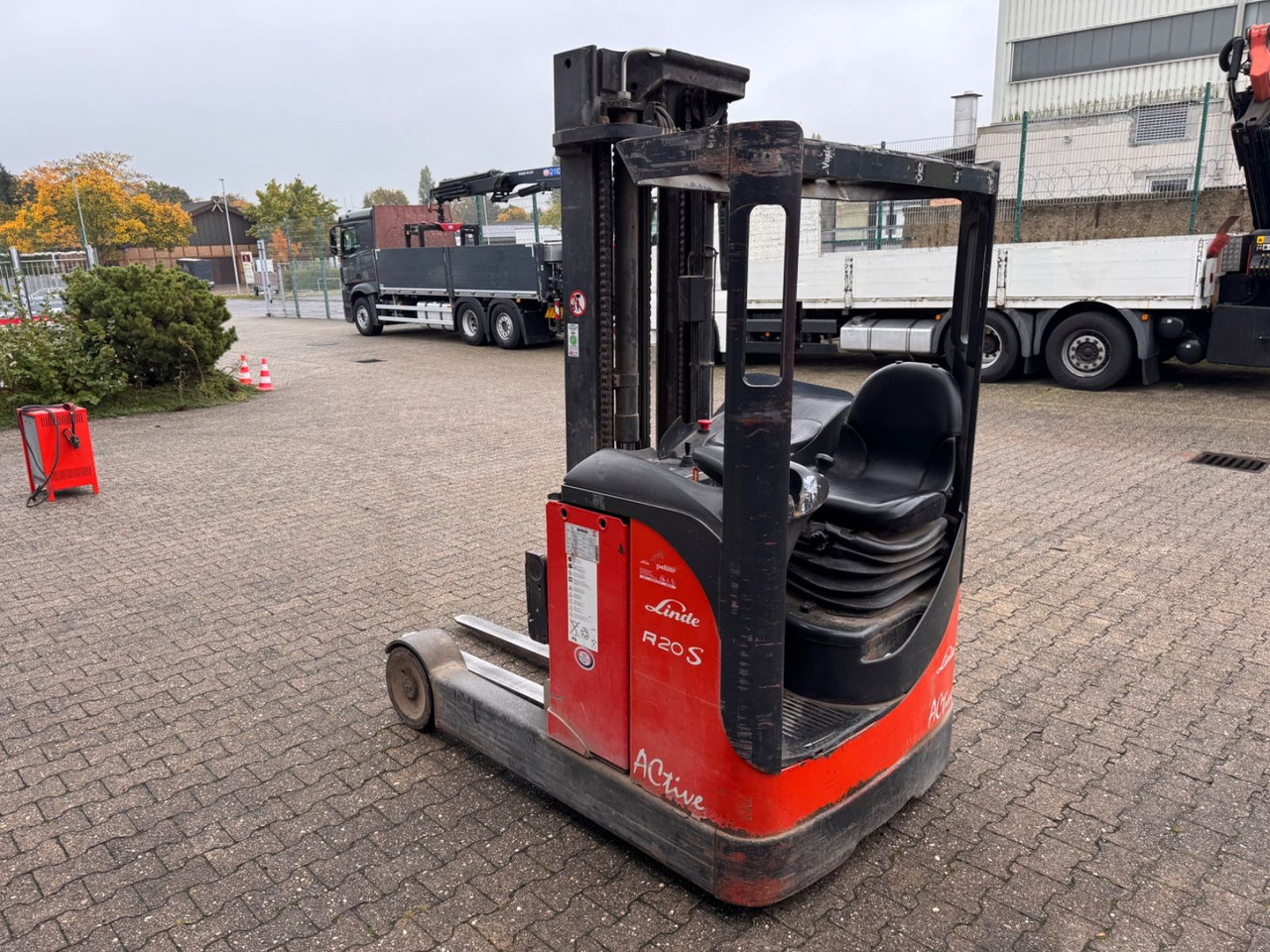 Linde R 20 S Active 5.40 höhe 2t - Reach truck: fotoğraf 1 Linde R 20 S Active 5.40 höhe 2t - Reach truck: fotoğraf 1