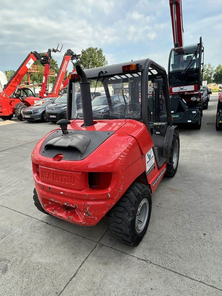 Manitou MH25-4 - Arazi tipi forklift: fotoğraf 5 Manitou MH25-4 - Arazi tipi forklift: fotoğraf 5