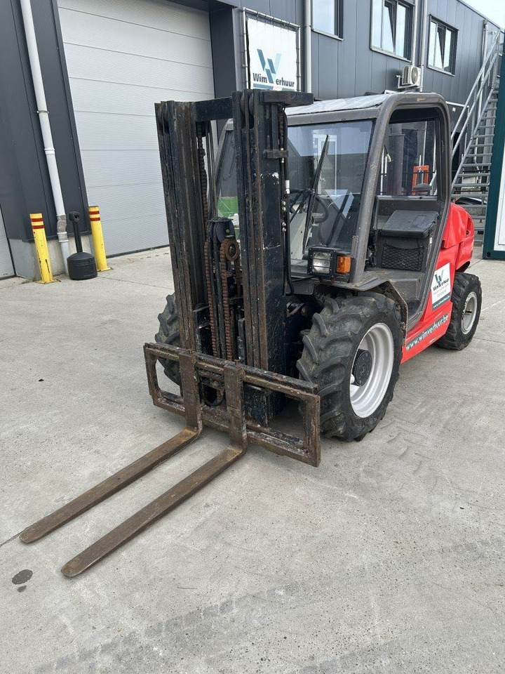 Manitou MH25-4 - Arazi tipi forklift: fotoğraf 4 Manitou MH25-4 - Arazi tipi forklift: fotoğraf 4