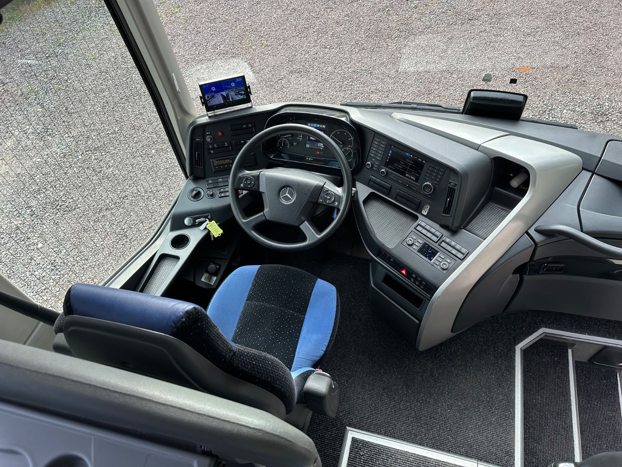 Mercedes-Benz Tourismo E 16 RHD-M/2A (wenig Km*TOP*61 Sitze) - Turistik otobüs: fotoğraf 4 Mercedes-Benz Tourismo E 16 RHD-M/2A (wenig Km*TOP*61 Sitze) - Turistik otobüs: fotoğraf 4